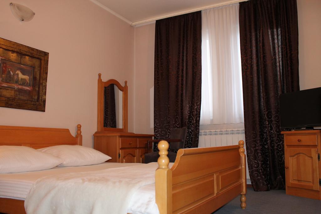Europa Motel Sarajevo Bagian luar foto